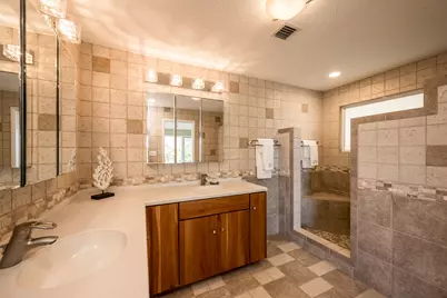 205 S Point Drive, Sugarloaf Key, FL 33042 - Photo 24