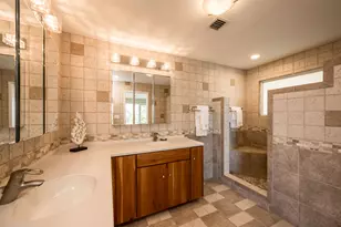 205 S Point Dr, Sugarloaf Key, FL 33042 - Photo 24