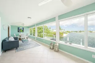 205 S Point Dr, Sugarloaf Key, FL 33042 - Photo 6