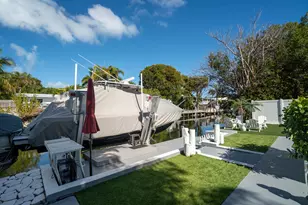 309 Woods Ave, Plantation Key, FL 33070 - Photo 10