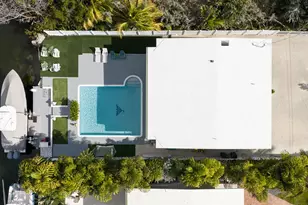 309 Woods Ave, Plantation Key, FL 33070 - Photo 6