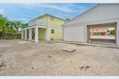 195 W Shore Drive, Summerland Key, FL 33042 - Photo 26