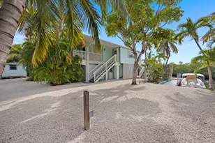 19881 Date Palm Dr, Sugarloaf Key, FL 33042 - Photo 50