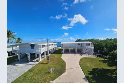 946 S Topaz Avenue, Key Largo, FL 33037 - Photo 8