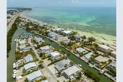 159 Iroquois Drive, Upper Sugarloaf Key, FL 33036 - Photo 2