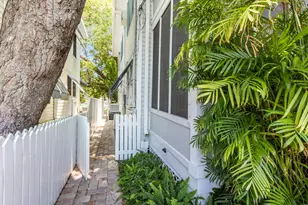 1203 Newton St, Key West, FL 33040 - Photo 22