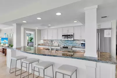 1133 W Ocean Drive #17, Key Colony, FL 33051 - Photo 8