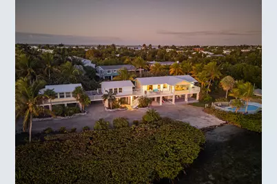17385 Keystone Road, Sugarloaf Key, FL 33042 - Photo 2