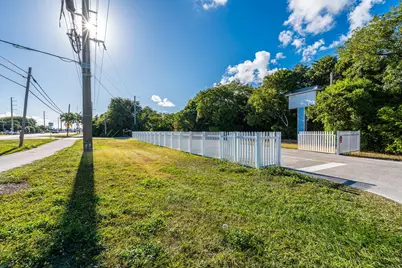 100150 Overseas Highway, Key Largo, FL 33037 - Photo 4