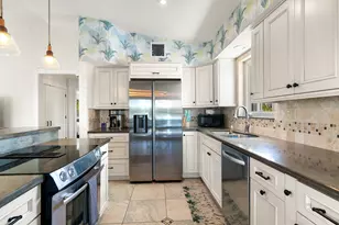 251 Bougainvillea St, Plantation Key, FL 33070 - Photo 12