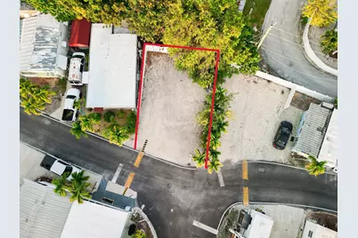 6099 Overseas Highway #15E, Marathon, FL 33050 - Photo 2