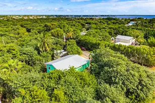 1258 Division St, Big Pine Key, FL 33043 - Photo 10