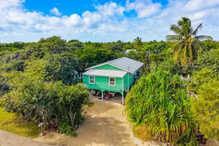 1258 Division St, Big Pine Key, FL 33043 - Photo 12