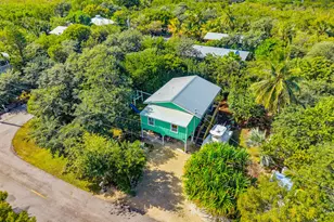 1258 Division St, Big Pine Key, FL 33043 - Photo 14