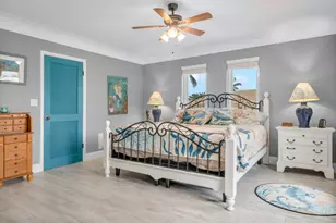 247 W Seaview Cir, Duck Key, FL 33050 - Photo 34