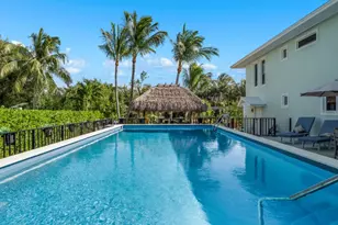 247 W Seaview Cir, Duck Key, FL 33050 - Photo 48
