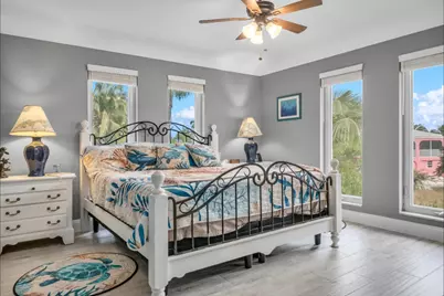 247 W Seaview Circle, Duck Key, FL 33050 - Photo 32