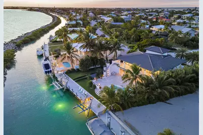 210 W Seaview Circle, Duck Key, FL 33050 - Photo 64