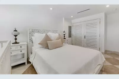 210 W Seaview Circle, Duck Key, FL 33050 - Photo 32
