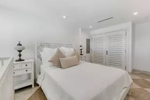 210 W Seaview Cir, Duck Key, FL 33050 - Photo 32