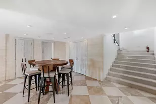 210 W Seaview Cir, Duck Key, FL 33050 - Photo 30