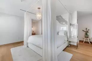 210 W Seaview Cir, Duck Key, FL 33050 - Photo 54