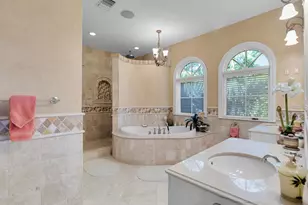 301 Ixora St, Duck Key, FL 33050 - Photo 42