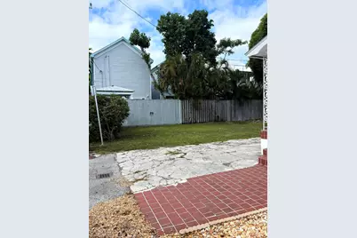 1 & 2 Aronovitz Lane, Key West, FL 33040 - Photo 12