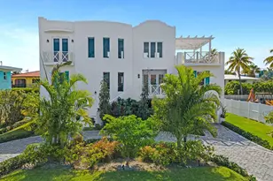 317 E Seaview Cir, Duck Key, FL 33050 - Photo 2