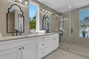 317 E Seaview Cir, Duck Key, FL 33050 - Photo 16