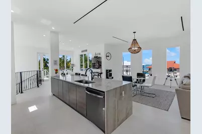 317 E Seaview Circle, Duck Key, FL 33050 - Photo 28