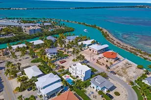 317 E Seaview Cir, Duck Key, FL 33050 - Photo 10