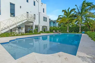 317 E Seaview Cir, Duck Key, FL 33050 - Photo 14