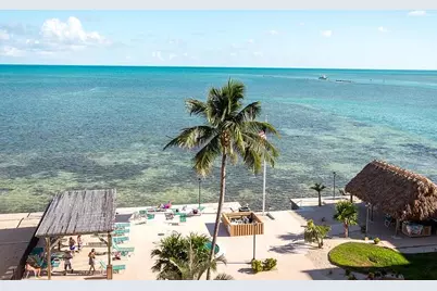79901 Overseas Highway #204, Upper Matecumbe Key Islamorada, FL 33036 - Photo 38