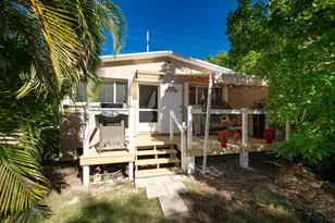 206 4th St, Big Coppitt, FL 33040 - Photo 20