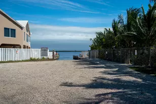 412 3rd St, Key Largo, FL 33037 - Photo 40
