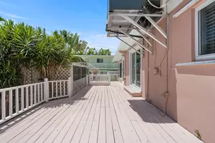 412 3rd St, Key Largo, FL 33037 - Photo 32