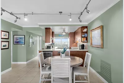 1901 S Roosevelt Boulevard #401E, Key West, FL 33040 - Photo 8