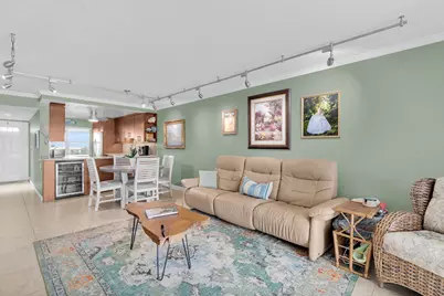1901 S Roosevelt Boulevard #401E, Key West, FL 33040 - Photo 16