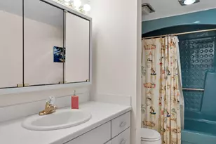 1001 W Ocean Dr, Key Colony, FL 33051 - Photo 24