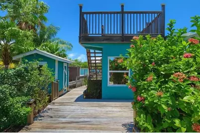 715 E Caribbean Drive, Summerland Key, FL 33042 - Photo 12