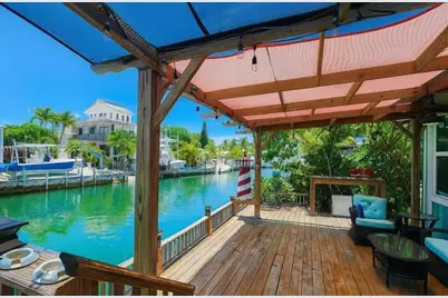 715 E Caribbean Drive, Summerland Key, FL 33042 - Photo 1