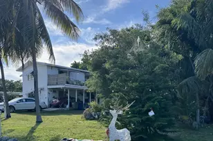329 63 Ct Gulf Ct, Marathon, FL 33050 - Photo 4