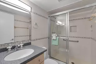 201 E Ocean Dr, Key Colony, FL 33051 - Photo 28