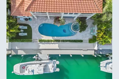820 12th Street, Key Colony, FL 33051 - Photo 4