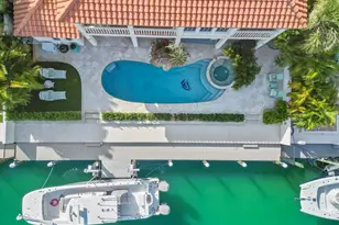 820 12th St, Key Colony, FL 33051 - Photo 4
