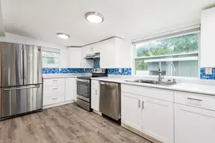 30023 Pine Channel Rd, Big Pine Key, FL 33043 - Photo 4