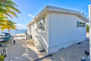 105 & 107 Star Ln, Geiger Key, FL 33040 - Photo 24