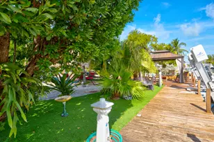 150 Azalea St, Plantation Key, FL 33070 - Photo 10