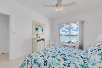 900 Shelter Bay Dr Ocean Drive, Key Colony, FL 33051 - Photo 48